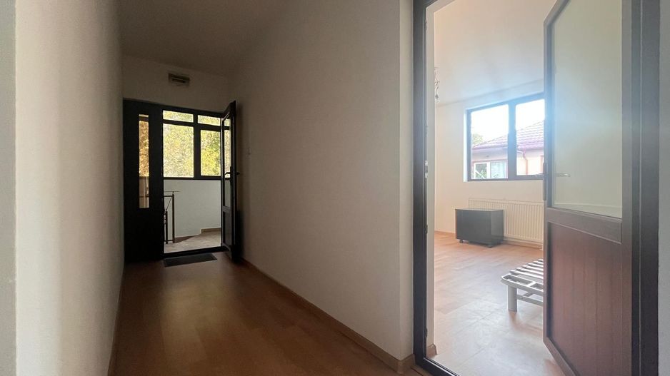 Inchiriere casa 4 camere office sau spatiu locativ Baneasa - Poză 11