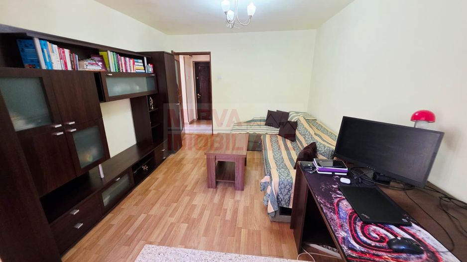 Apartament 3 camere decomandat | zona Baraolt | Mobilat si utilat - Poză 3