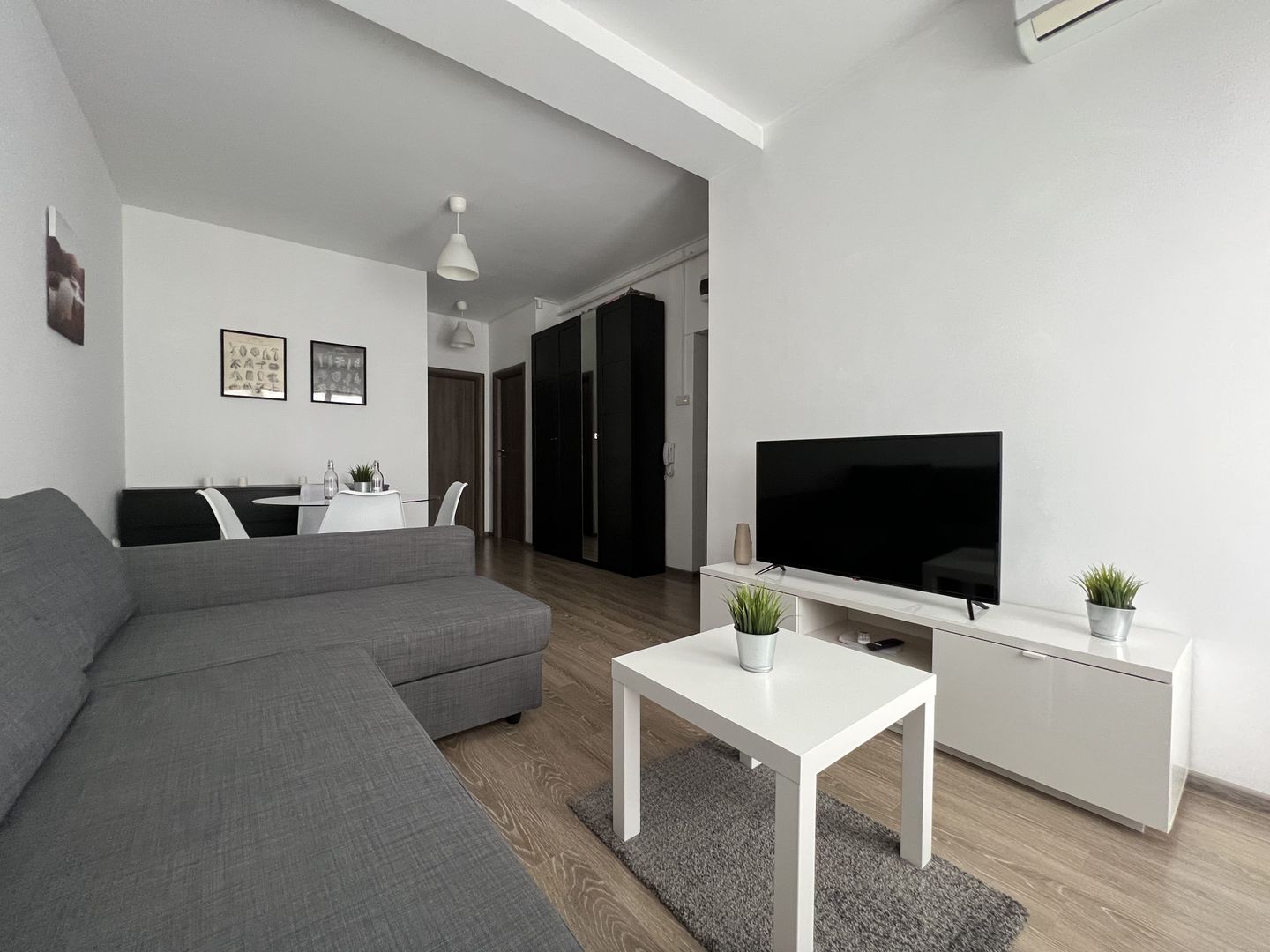 Apartament superb Piata Presei Libere | Jiului (PRIMA INCHIRIERE) - Poză 2