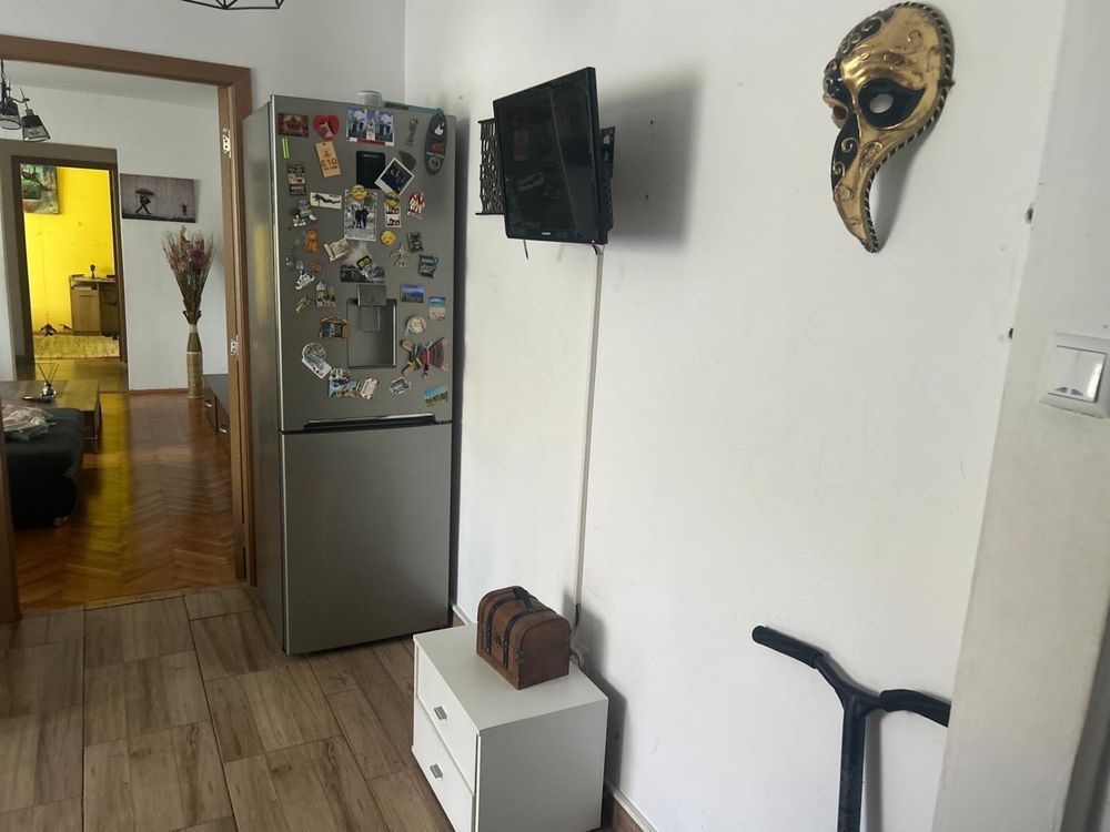 Gh. Lazar | Centrala proprie | Etaj intermediar | Mobilat-Utilat - Poză 4