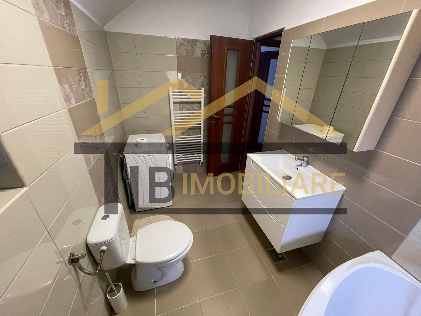 Casa cu 4 camere, 128mp, parcare, Zona Corunca - Poză 12