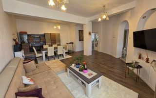 1/2 Duplex mobilat, utilat, 3 camere, 323 mp teren, Cetate, zona Schit - Poză 6