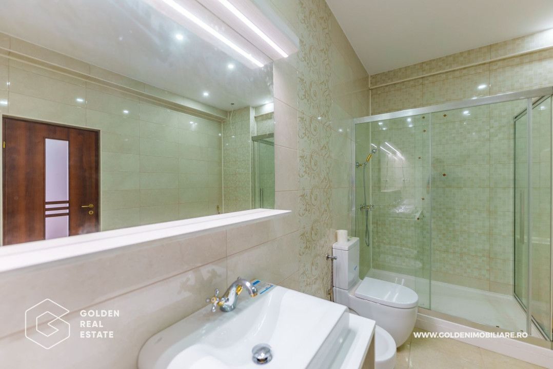 Oportunitate de investiție, vila pretabila pentru  afacere de familie - Poză 15