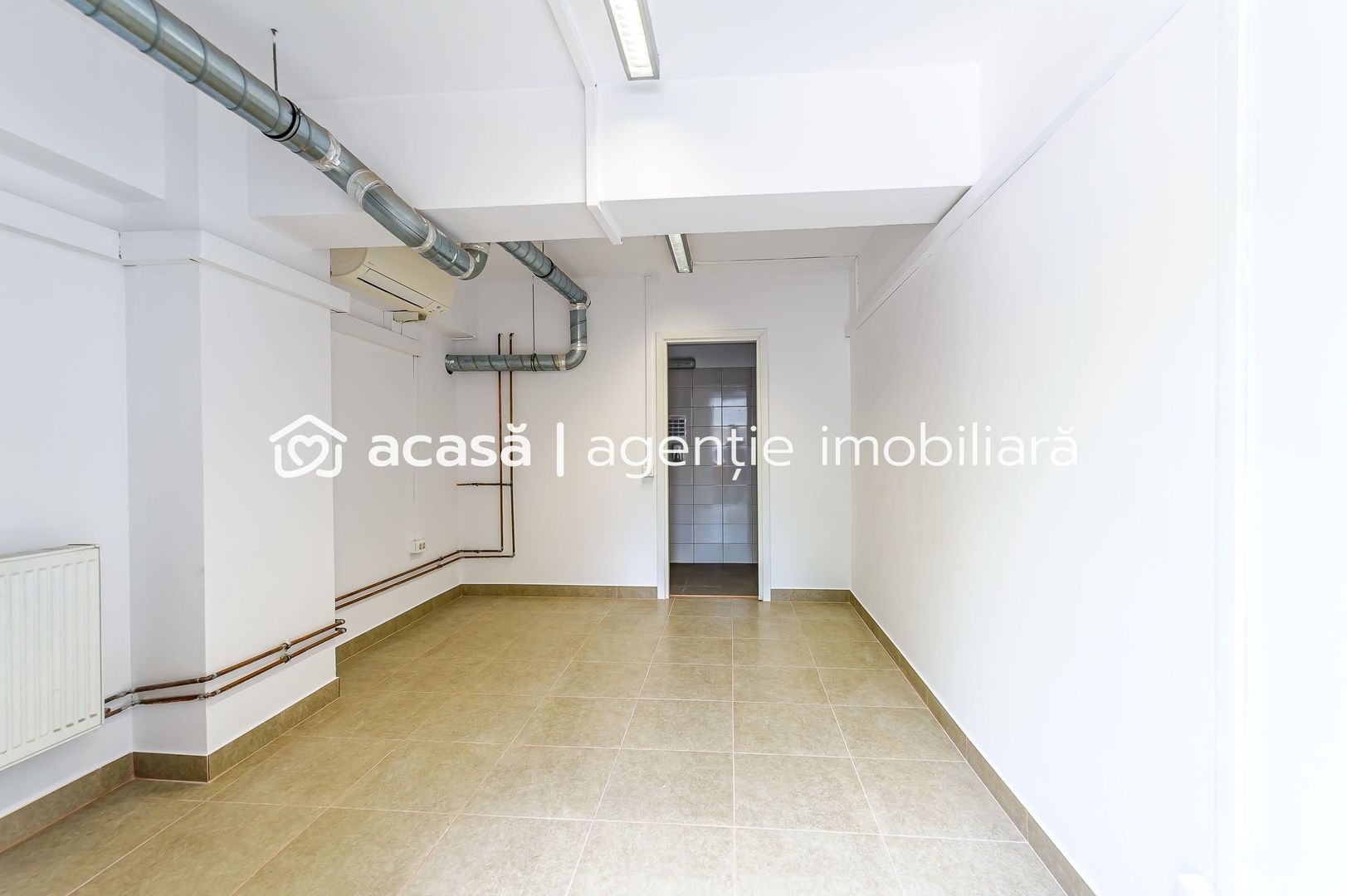 Spațiu de închiriat central - Poză 1