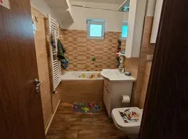 Apartament 4 camere zona Steaua etaj 2 - Poză 12