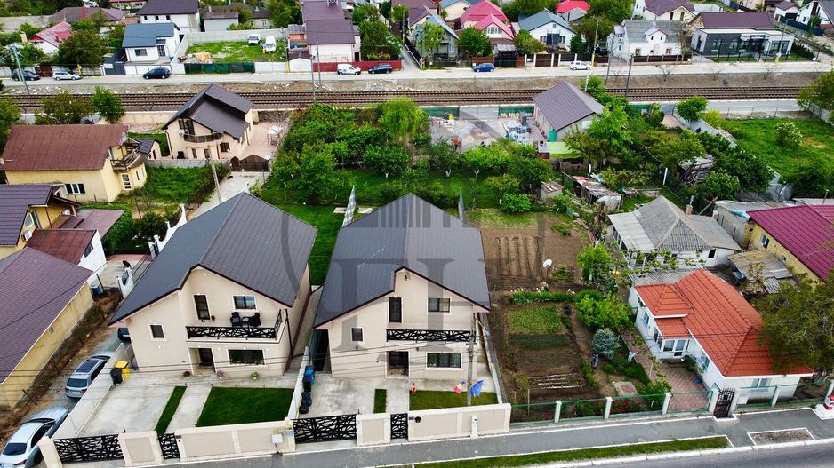 VANDUT/ SOLD - Casa / Vila de vanzare Valu lui Traian - Poză 2