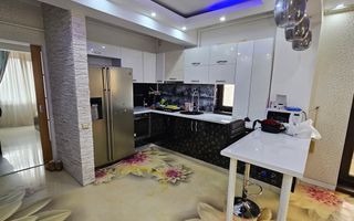 Apartament de Lux de vanzare, mobilat, utilat, Loc de parcare inclus - Poză 3