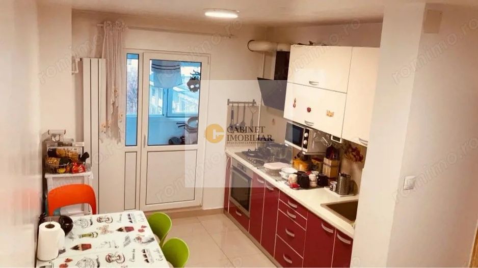3 Camere - 68MP | Decomandat | 6/8 | Creditabil | M Crangasi la 8 min - Poză 2