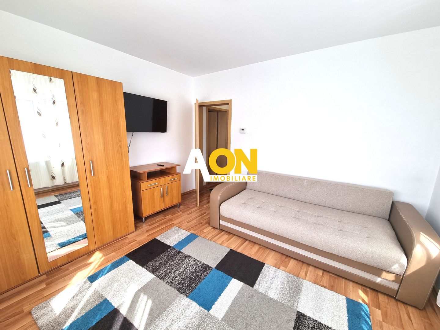 De inchiriat apartament 3 camere, zona Kaufland, Cetate - Poză 7