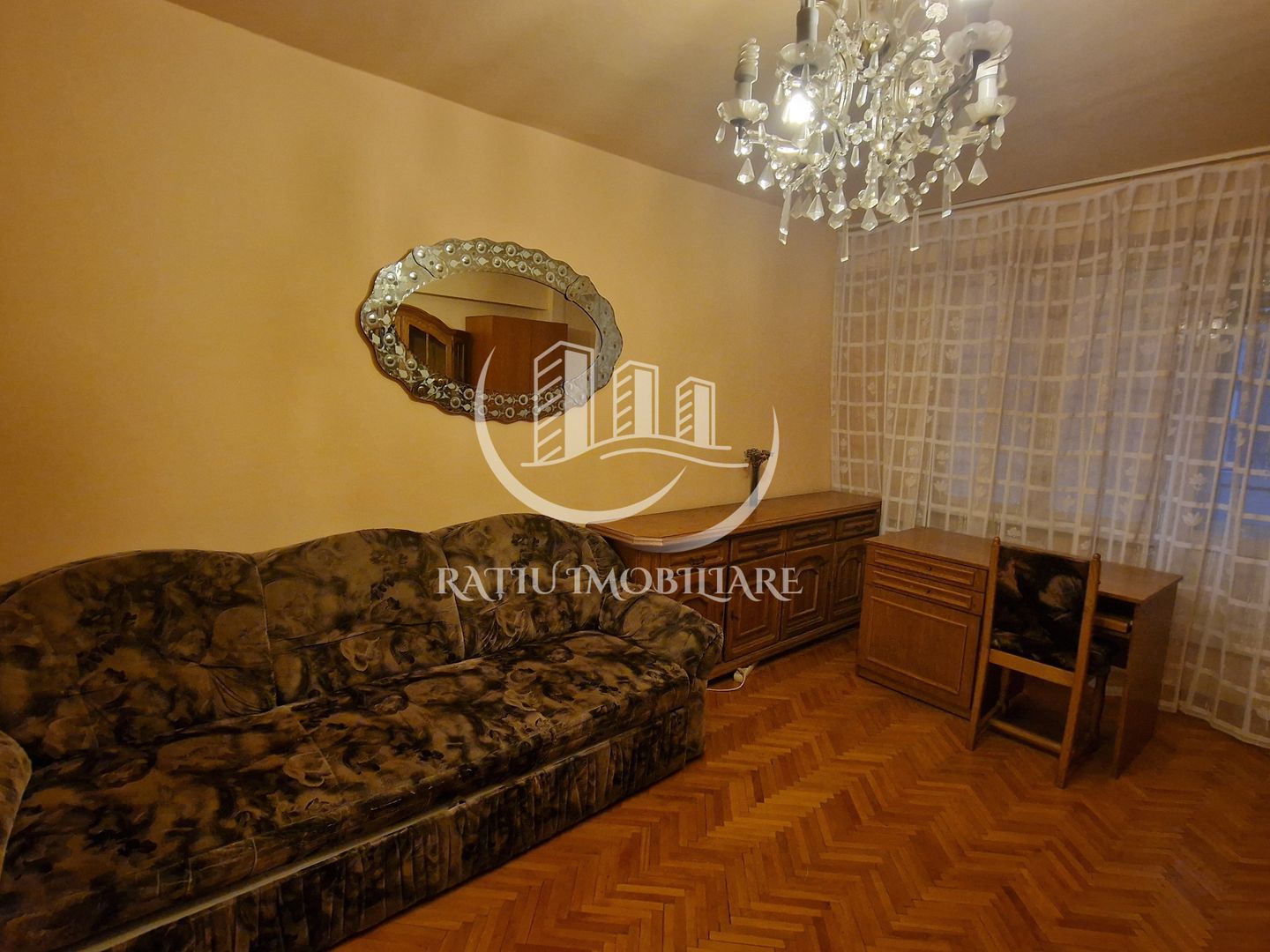 Apartament cu 4 camere | Decebal | Oradea - Poză 3