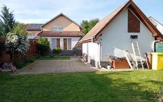 Casa cu etaj 113 mp utili curte libera 350mp garaj cu pod Gusterita - Poză 3