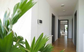 Vila moderna de vanzare |P+1 cu terasa, piscina si garaj | Corbeanca - Poză 8