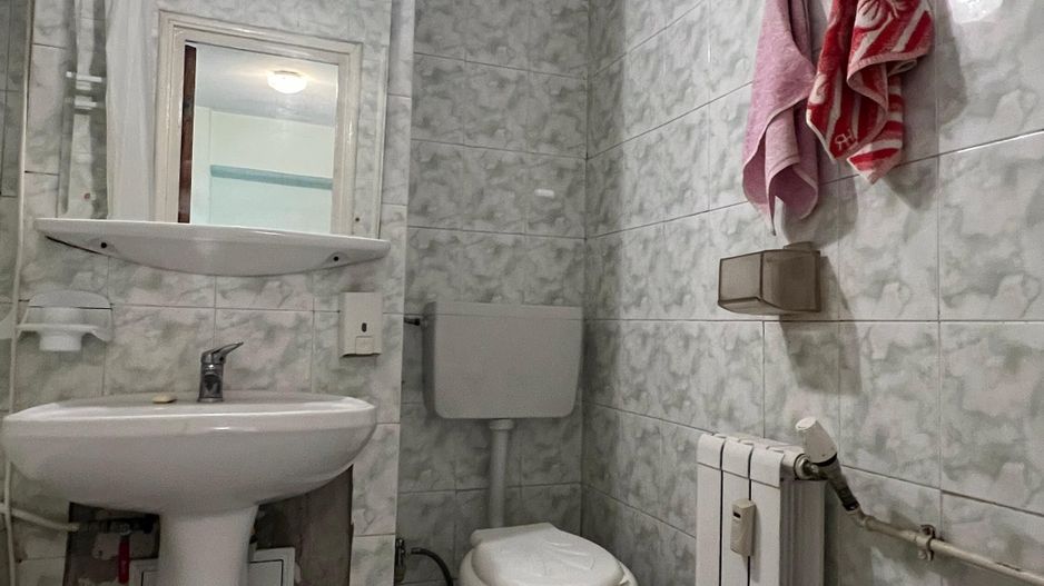 3 camere | metrou Obor in fata scarii - Poză 9