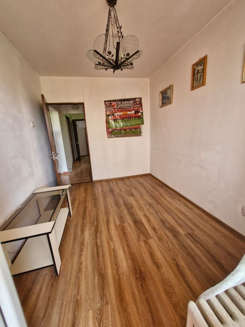 Vanzare Apartament 3 Camere Dristor- Vitan - Poză 3