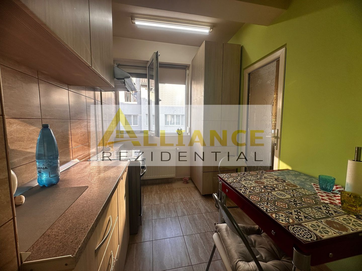 Apartament 2 camere de vanzare I Metrou - Poză 9