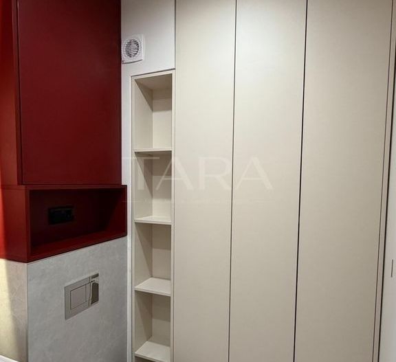 Vând apartament 2 camere mobilat, utilat - Poză 16
