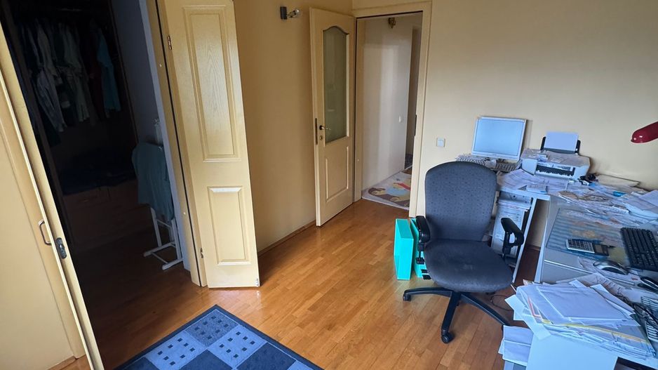 Casa de închiriat 7 camere Sector 4, ideal pentru clinica, gradinita - Poză 21