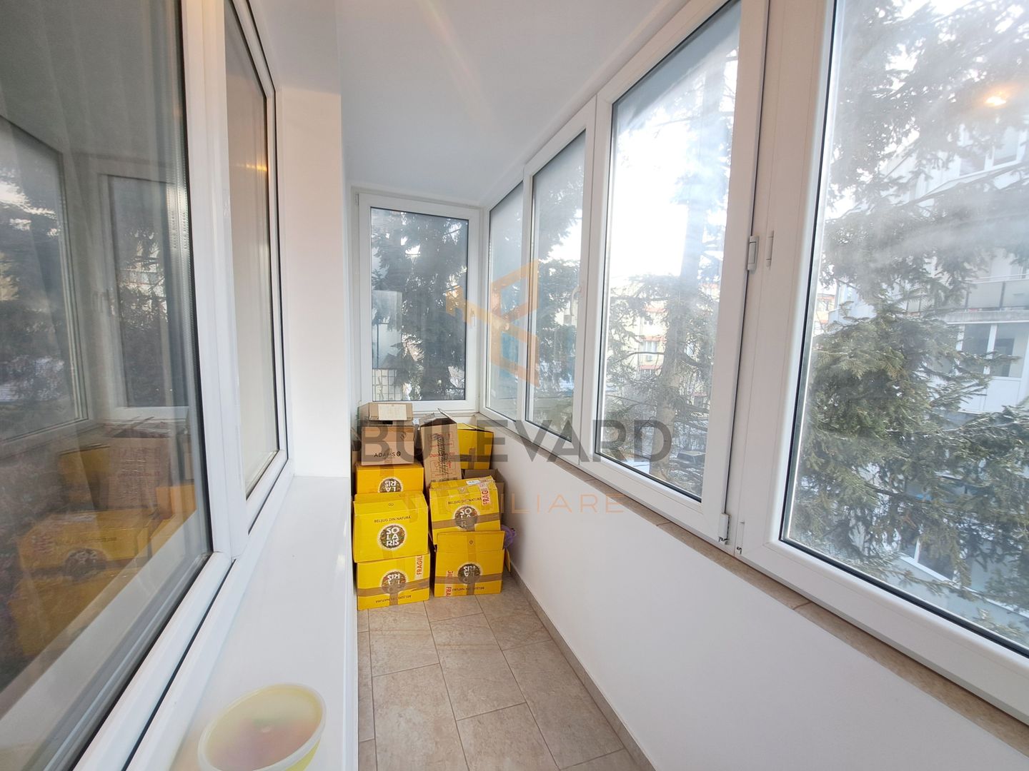 Apartament 2 camere, zona Liceului Onisifor Ghibu, etaj intermediar - Poză 13