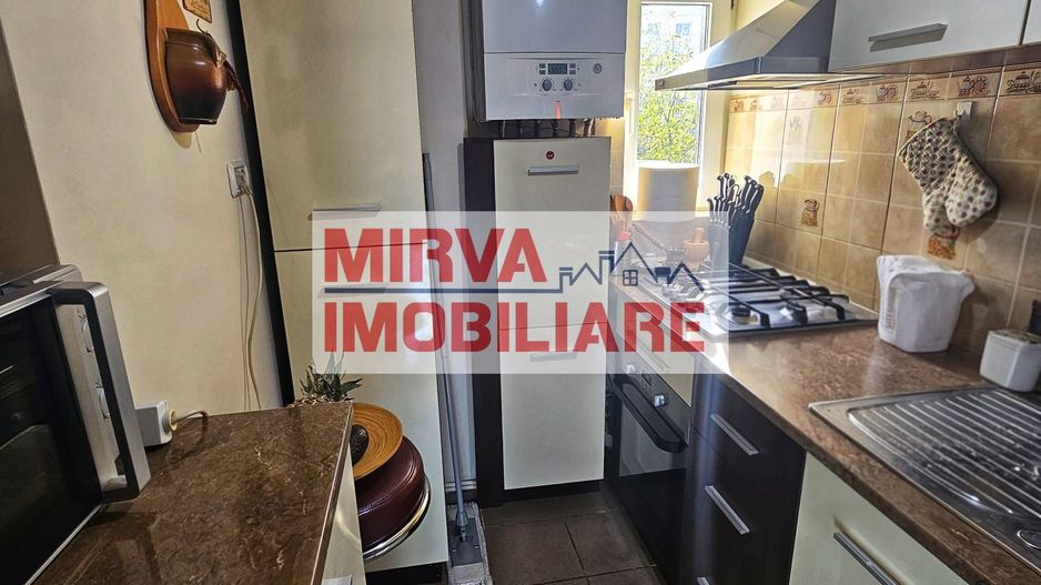 Casa P+1E+M, cu 5 camere în Cantacuzino – ideală birouri sau locuință - Poză 23