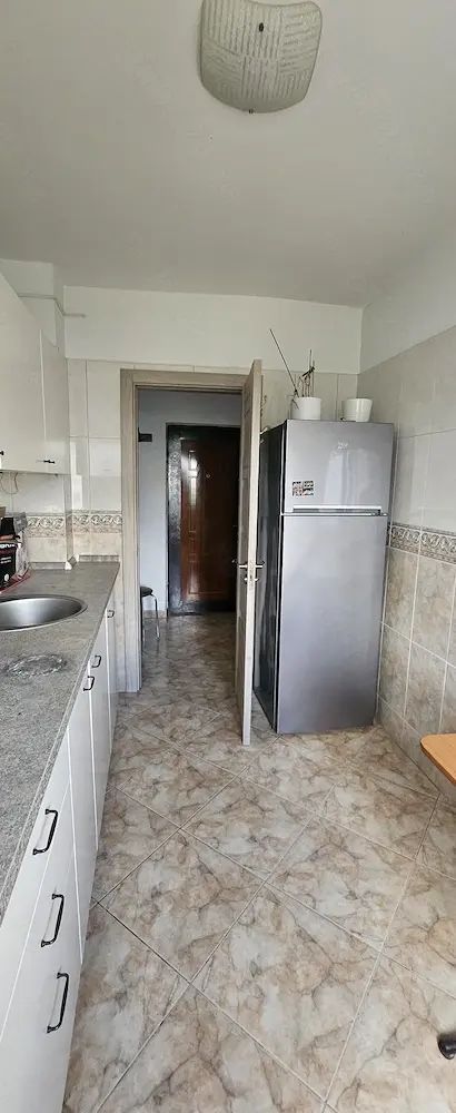 🔑 De Închiriat: Apartament 2 Camere Decomandat – Zona Tineretului - Poză 7