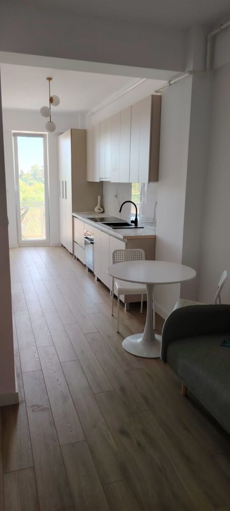 Giroc-Eso | 1 Camera | Bucatarie separata | Lift | Loc de parcare - Poză 2