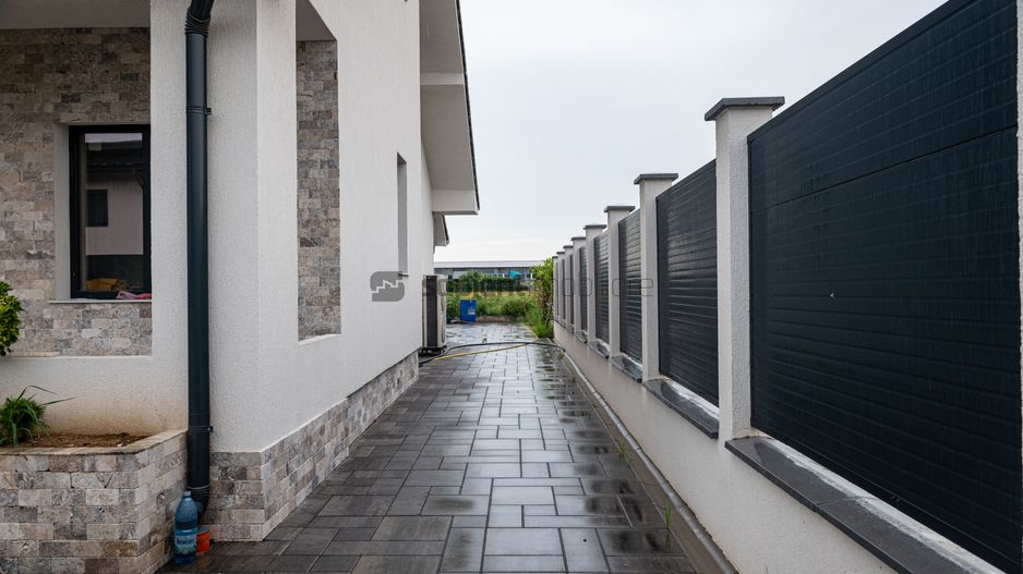 Sapient | Casă ultrafinisată în zona Ciheiului, Oradea - Poză 2