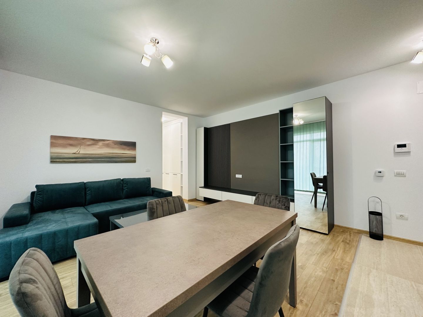 Prima inchiriere, 2 camere - Segmentul Premium - Curte & Parcare - Poză 10