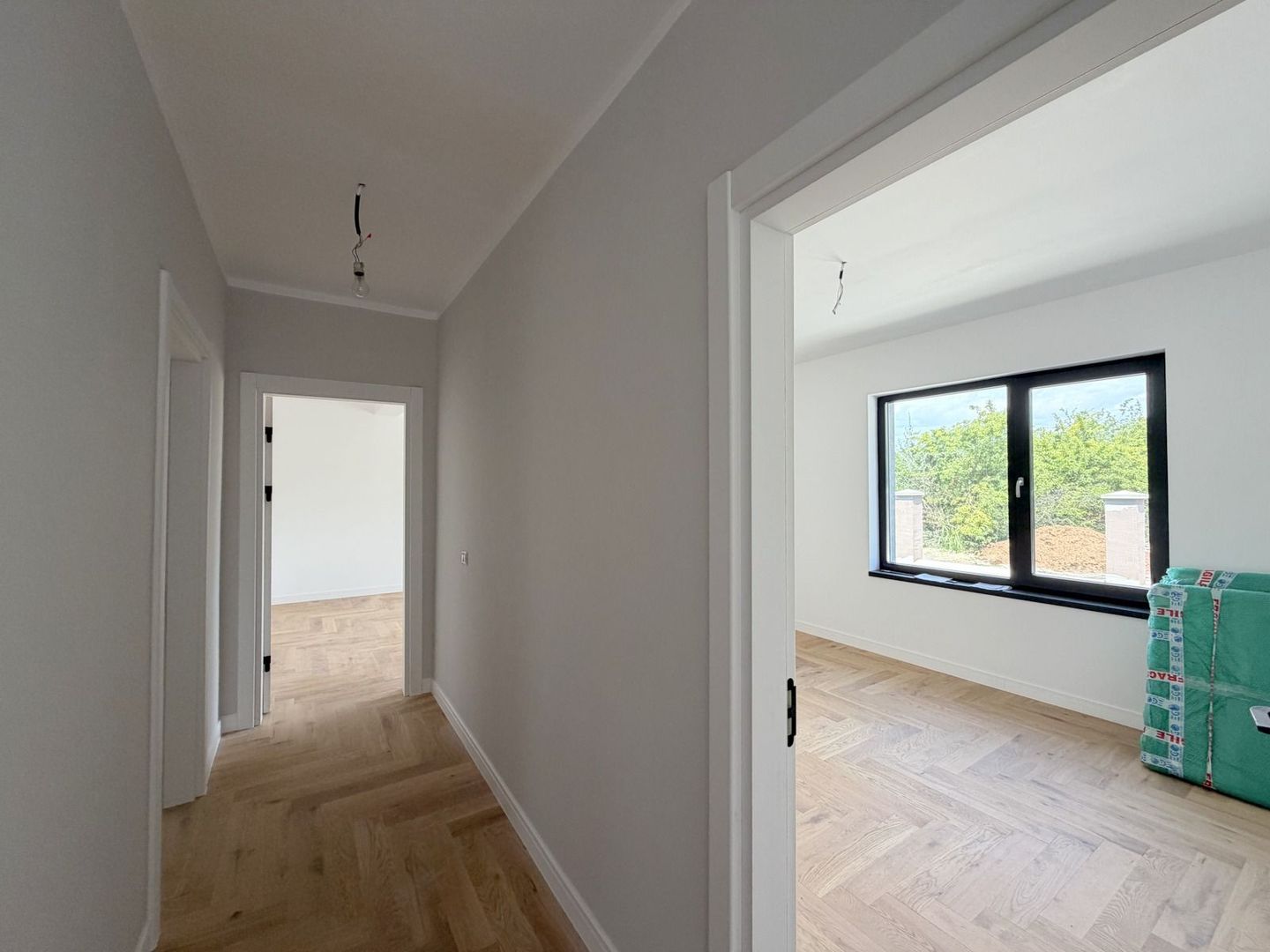 Vila individuala - parter - Corbeanca-Petresti - Poză 7