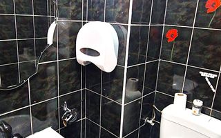 Oferim spre vanzare afacere la cheie,salon infrumusetare si masaj - Poză 11