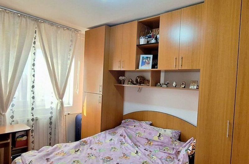 Apartament 3 camere decomandat 2 bai Bloc 1986 Apusului-str. Alesd - Poză 12