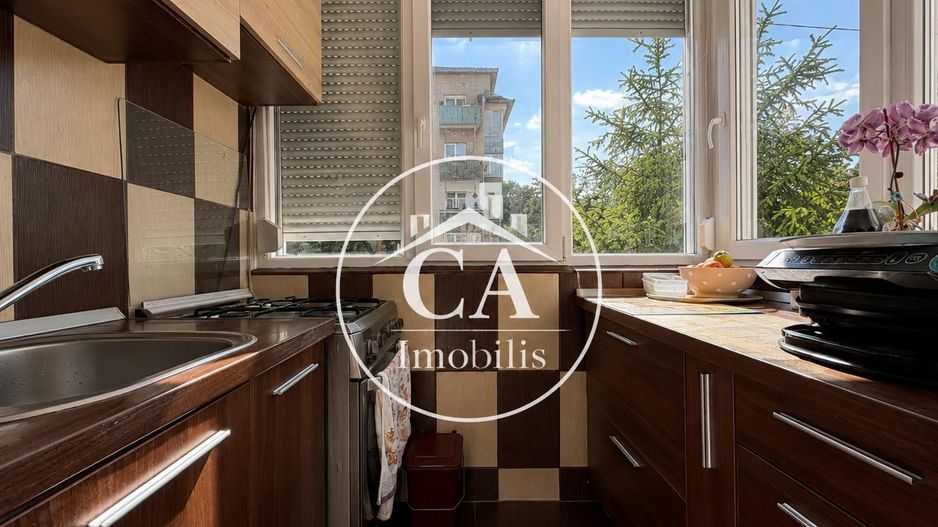 Apartament de închiriat cu 3 camere în zona Rogerius, Oradea - Poză 8