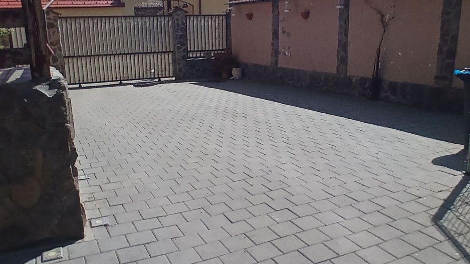 Casă individuală de vânzare în Șura Mare – ideală pentru 2-3 familii - Poză 32