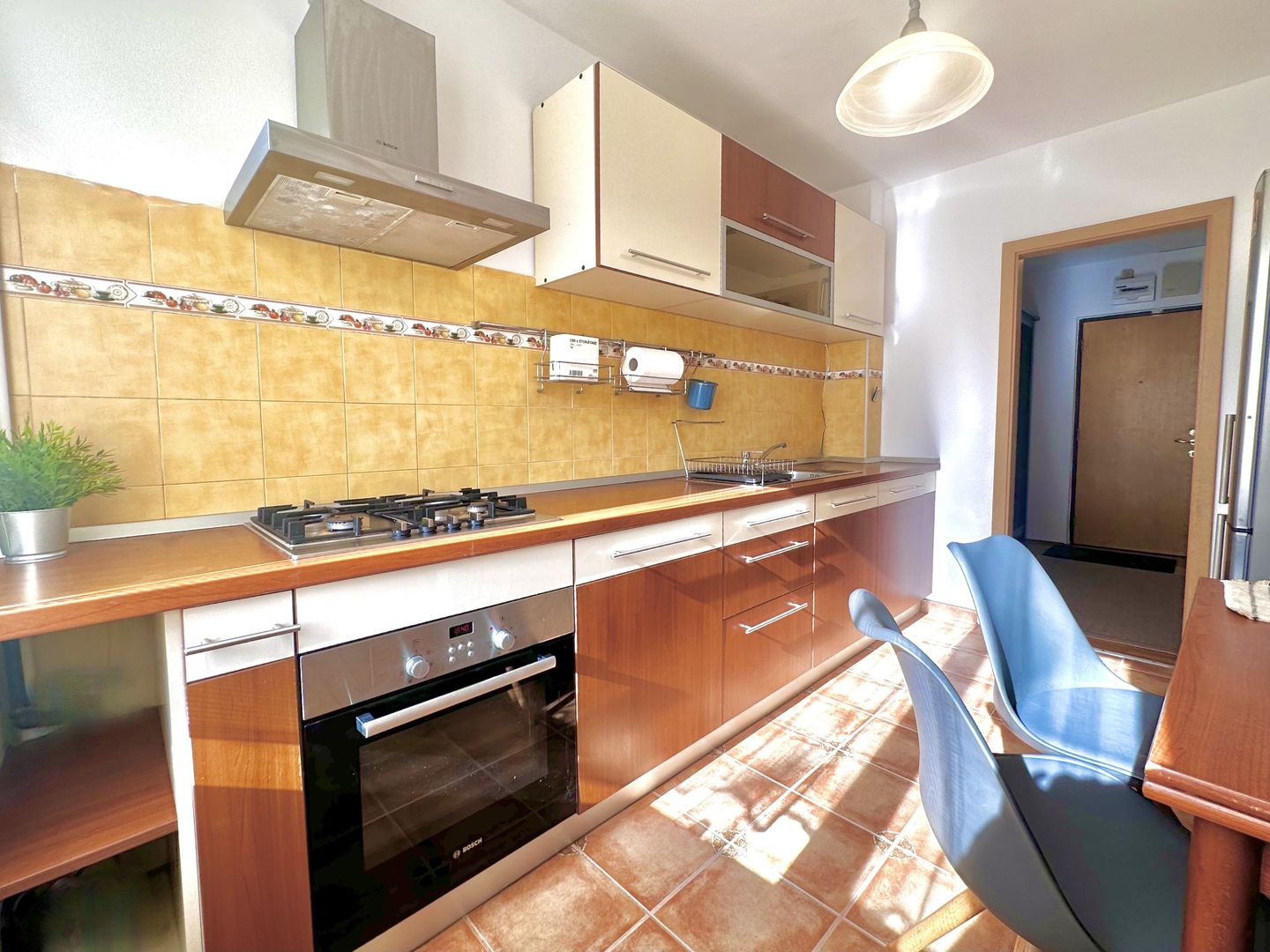 De închiriat apartament cu 4 camere în zona Take Ionescu - Poză 9