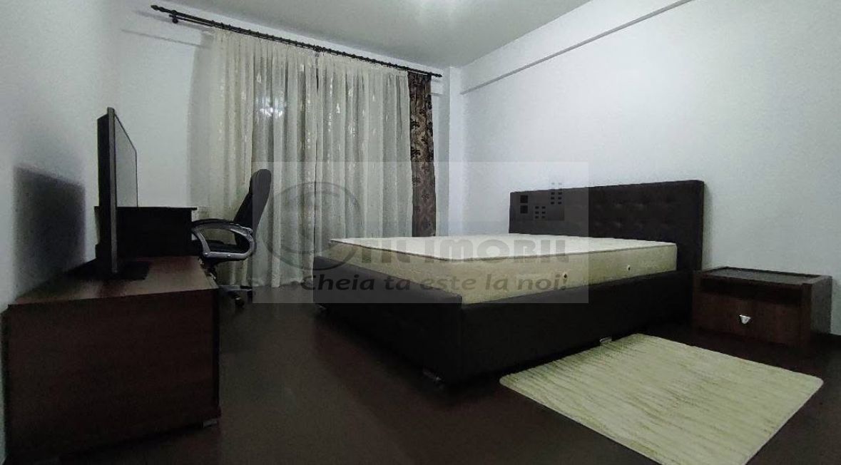 Apartament modern cu 2 camere si parcare - zona Nicolina - 400€ - Poză 2