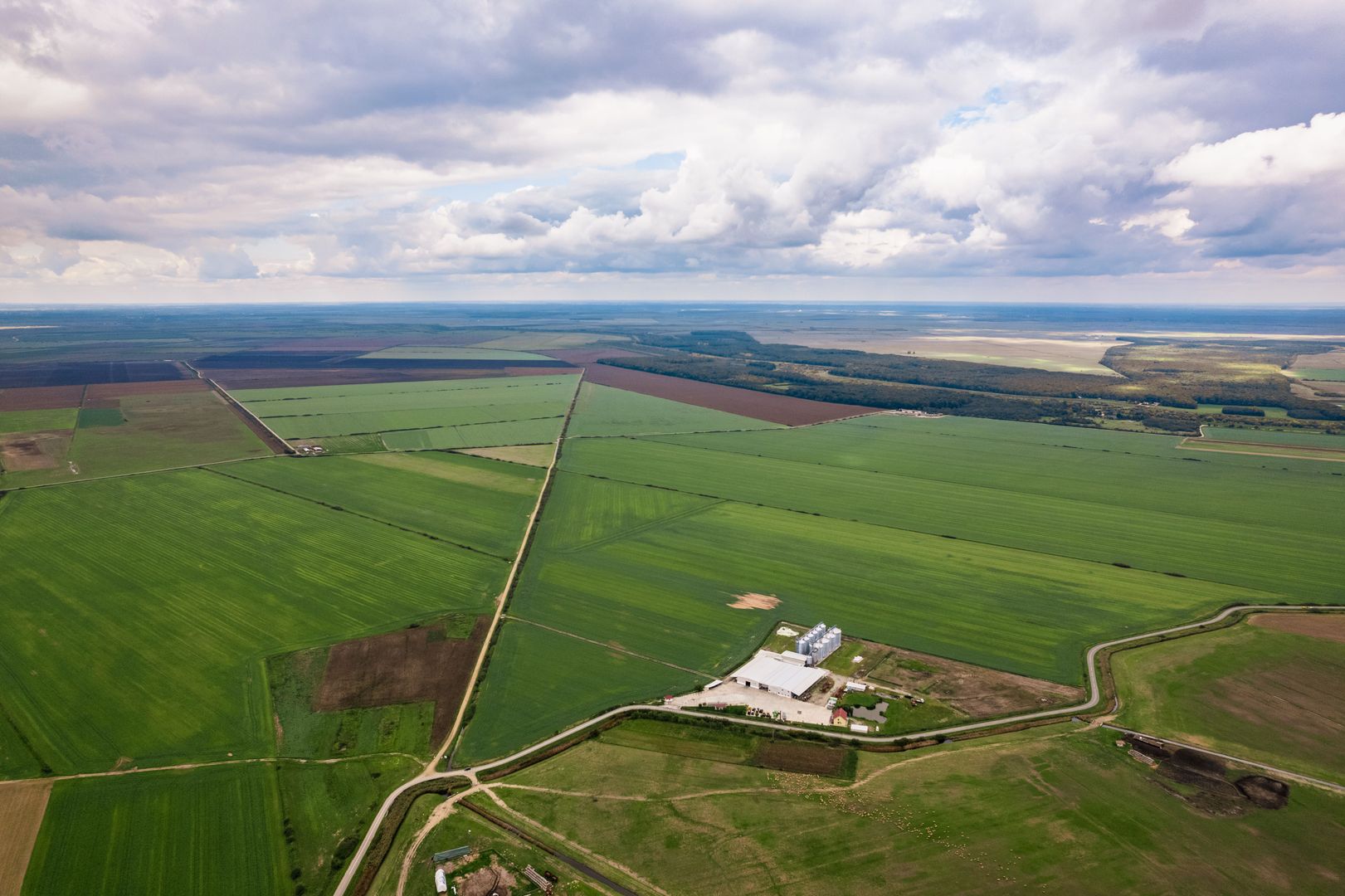 Teren 13500000 mp în Socodor - Poză 6