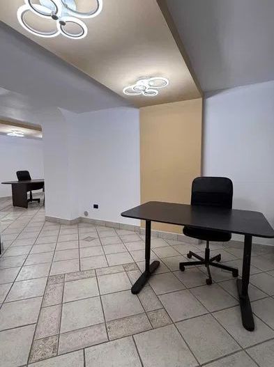 APARTAMENT BIROURI ZONA  KISELEFF - Poză 5