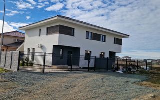 🏡 Duplex modern 5 camere în Giarmata Vii | 123 mp utili |290 mp teren. - Poză 16