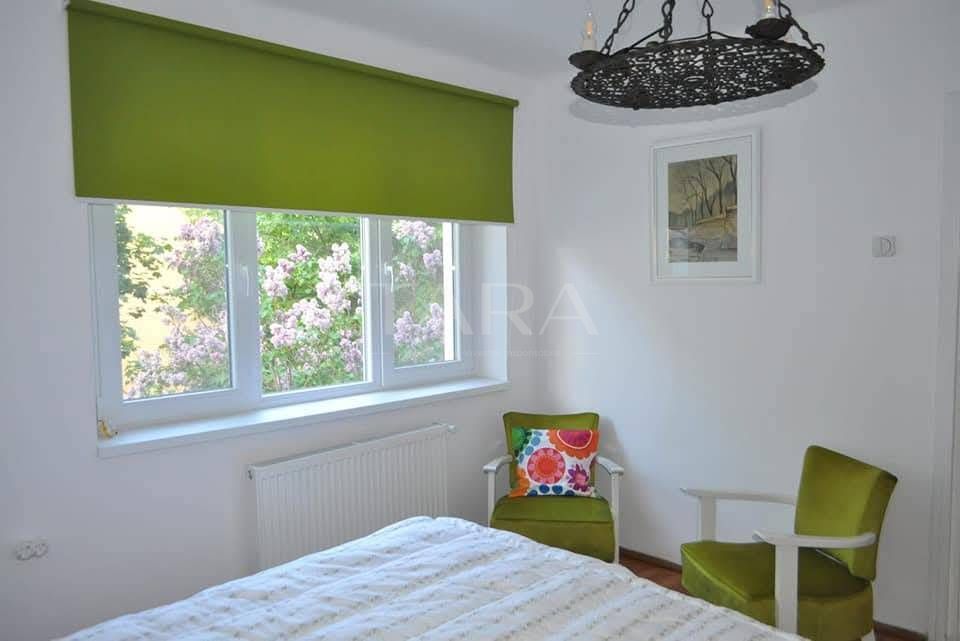 Apartament cu 2 camere, complet renovat, zonă Centrala. - Poză 8