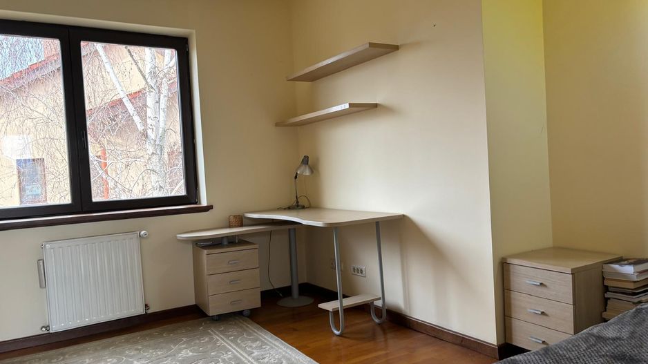 🏡 Casă individuală în Ronat – 6 camere, garaj dublu, finisată modern✨ - Poză 14