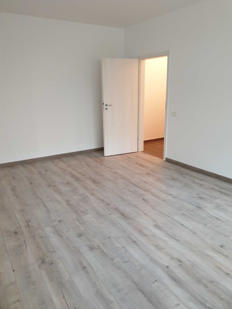 Apartament 3 camere nemobilat Plaza Rezidence - Poză 5