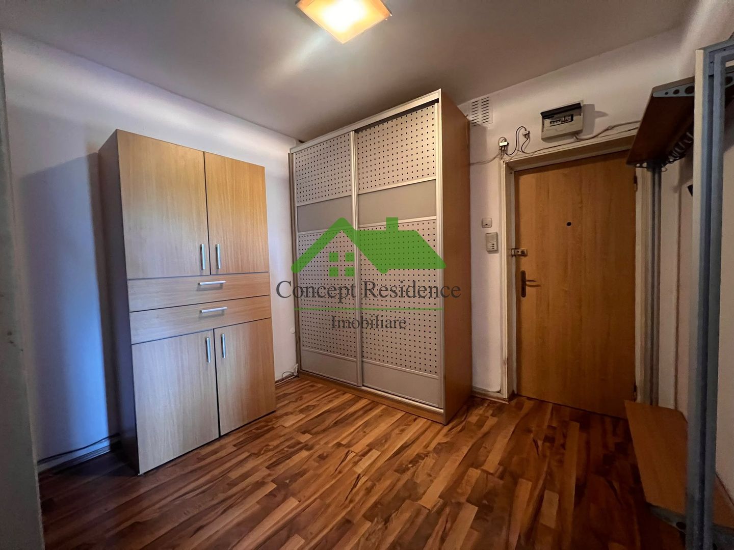 Apartament cu 3 camere | Decomandat | 76 mp utili | Garaj sub bloc - Poză 4