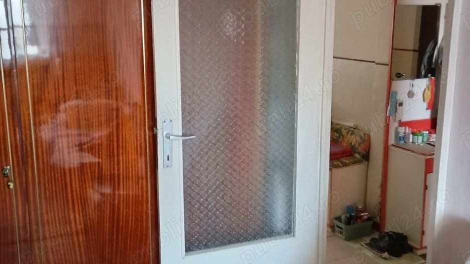 Schimb ap.3 camere decomandat et . 2 . M17 cu ap. 3 camere parter - Poză 3