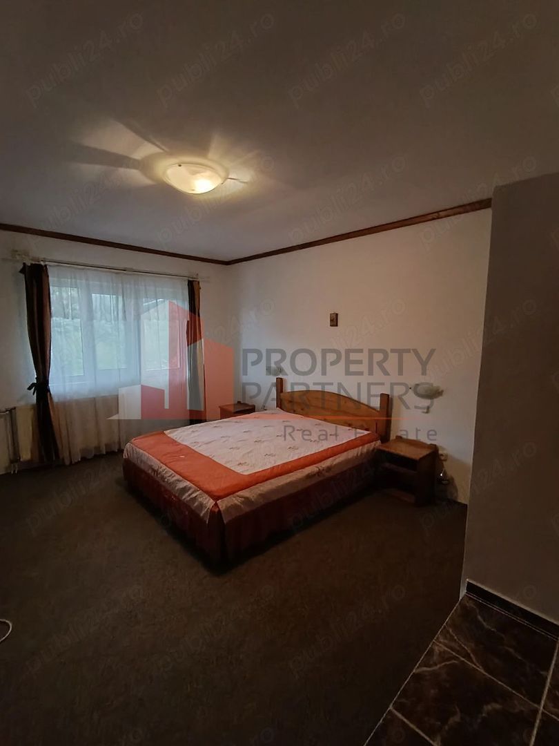 Pensiune lângă Castelul Bran | 9 camere | Pregătită pentru activitate - Poză 6