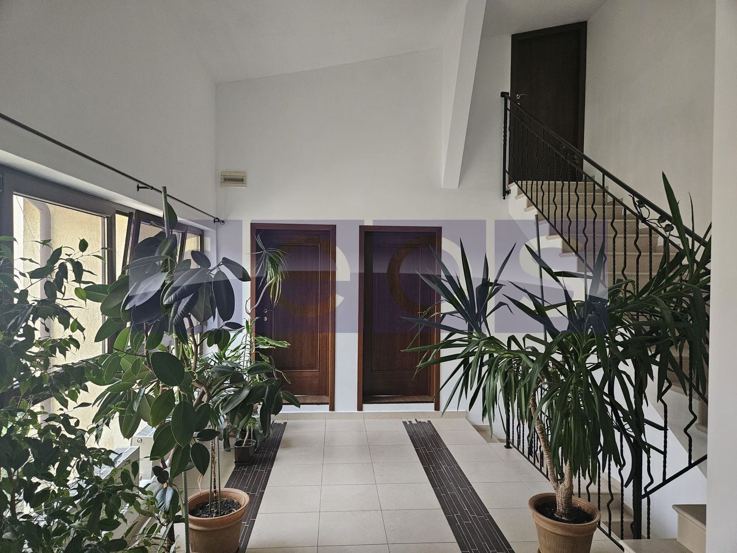 INCHIRIERE VILA DOMENII | 250MP | IDEAL ACTIVITATI COMERCIALE |PARCARE - Poză 1