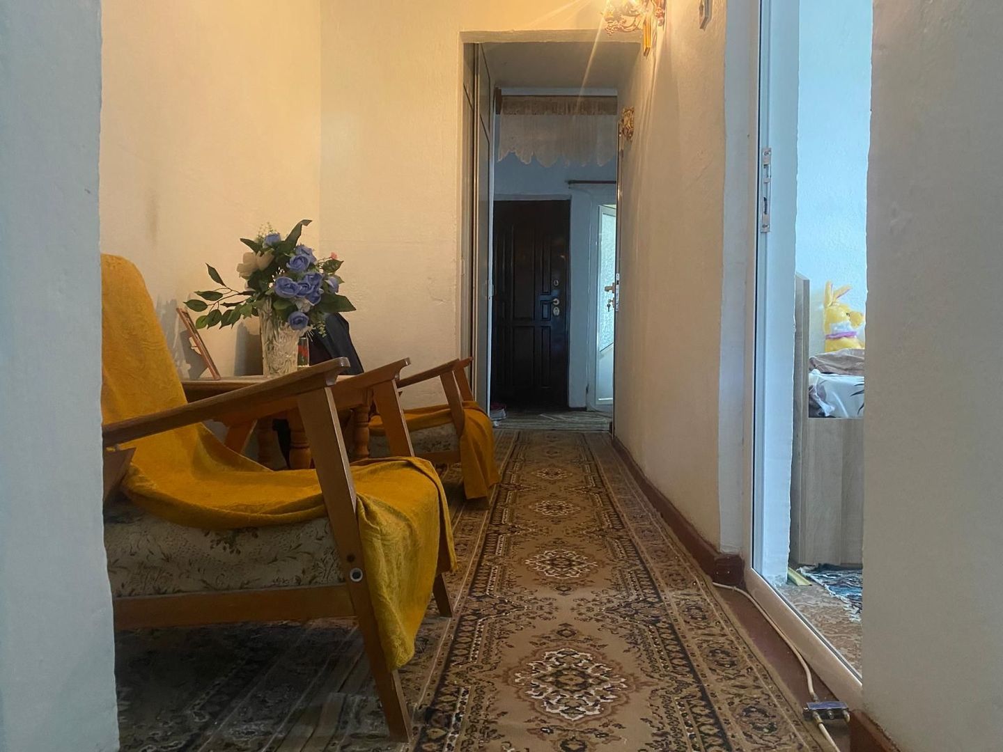 Vanzare apartament cu 3 camere , decomandat in Targoviste- Micro 12 - Poză 6