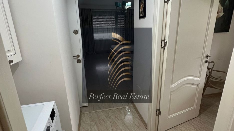 3 camere, vedere spectaculoasă la lac, Mamaia – zona Hotel Iaki - Poză 10