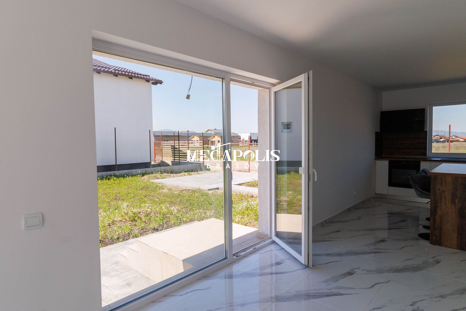 Casa Sanpetru Noua- Intabulata - Poză 14