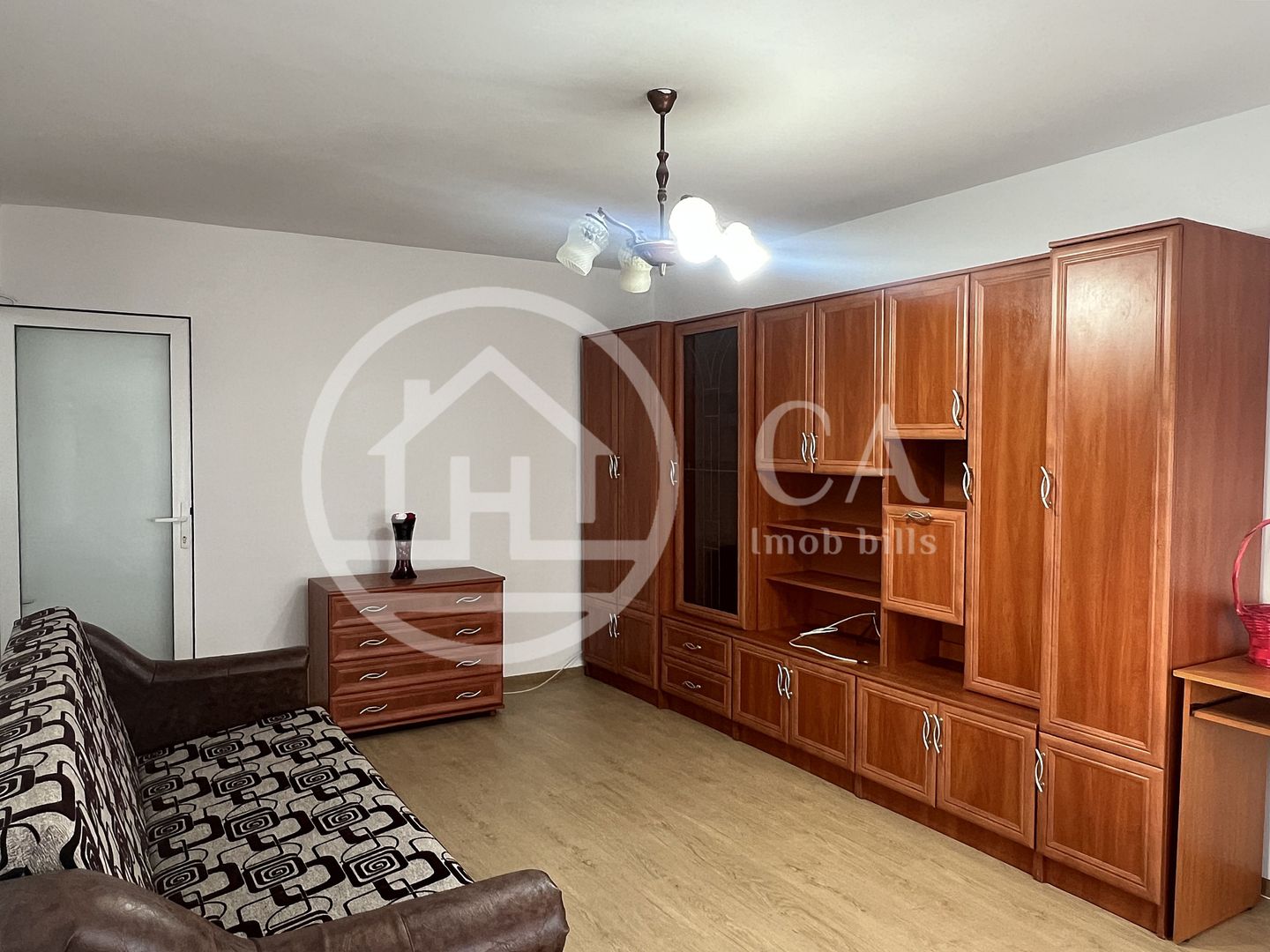 Apartament cu 3 camere de inchiriat, Nufarul, Oradea - Poză 3