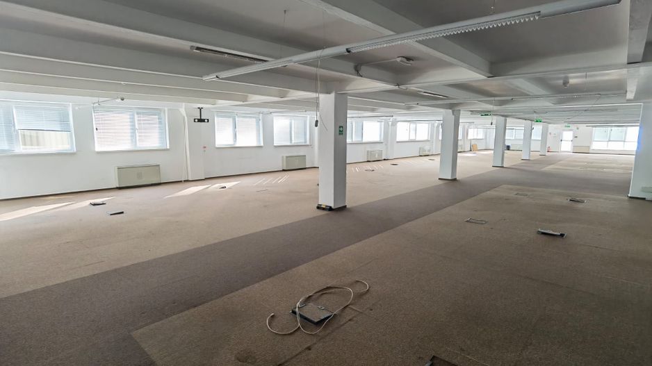 Spatii birouri/servicii - Poză 1