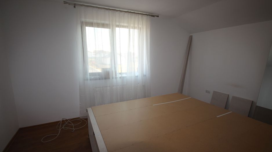 LOCUINTA TIP DUPLEX - Poză 10